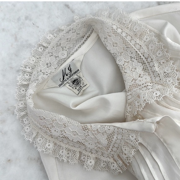 VINTAGE 1950s {lace} blouse - Picture 7 of 7